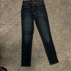 White House Black Market Black Skinny Jeans Modern Fit